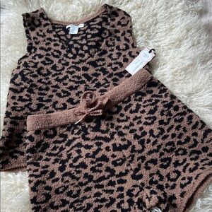 cupcakes and cashmere Leopard Print 2 Piece Top and Shorts Set NWT